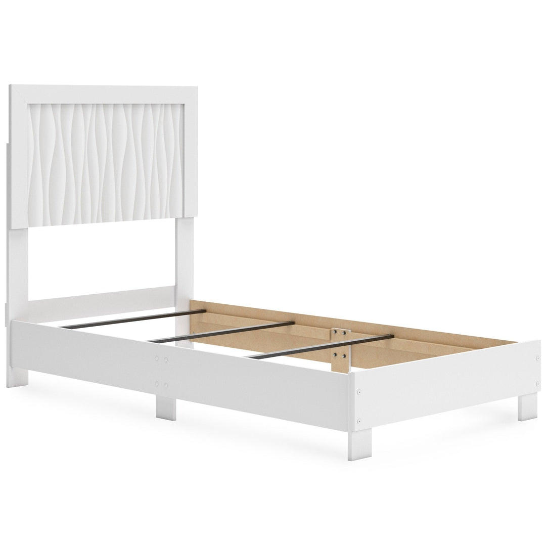Druchalla Twin Panel Bed