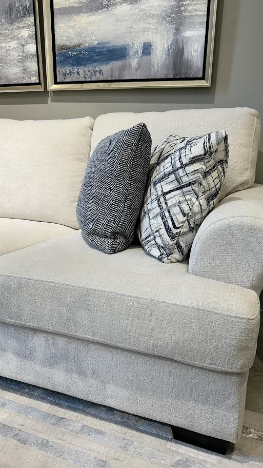Elegant Off-White Living Room Set