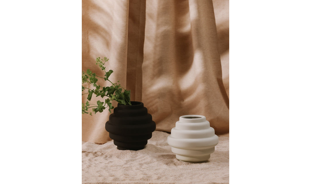 Mish Vase Chantilly White