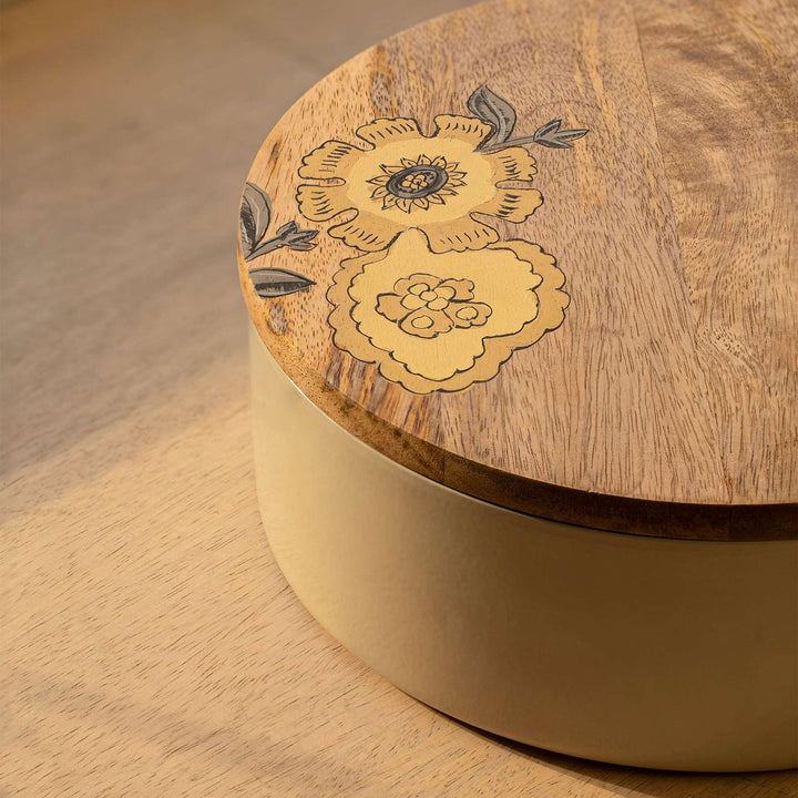Fleur D'or  Box