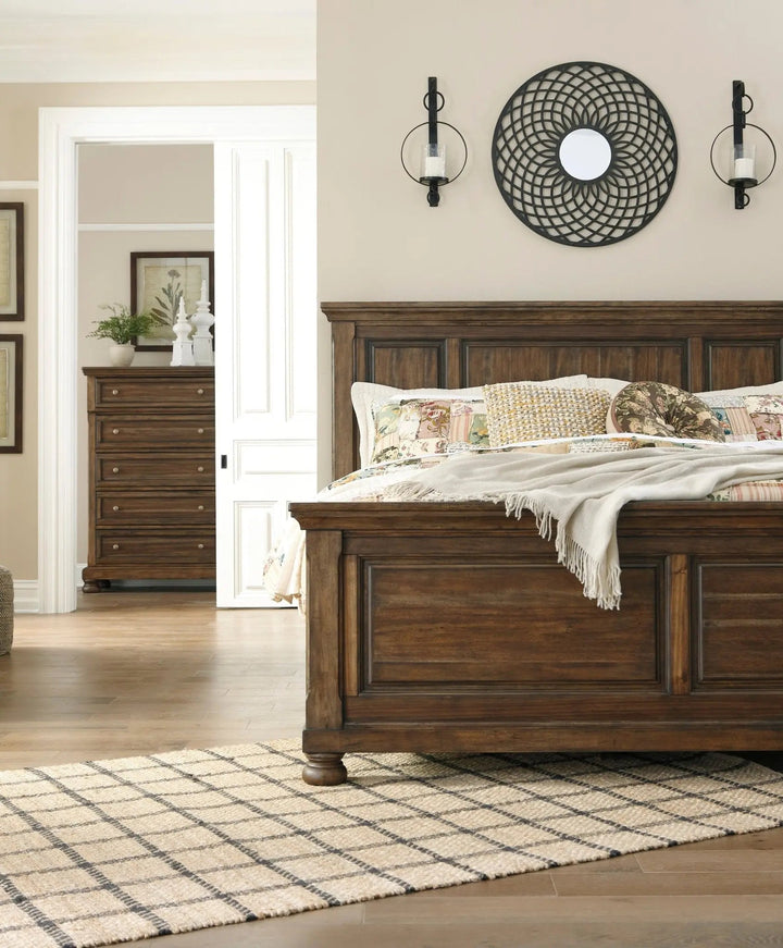 Flynnter king Bed