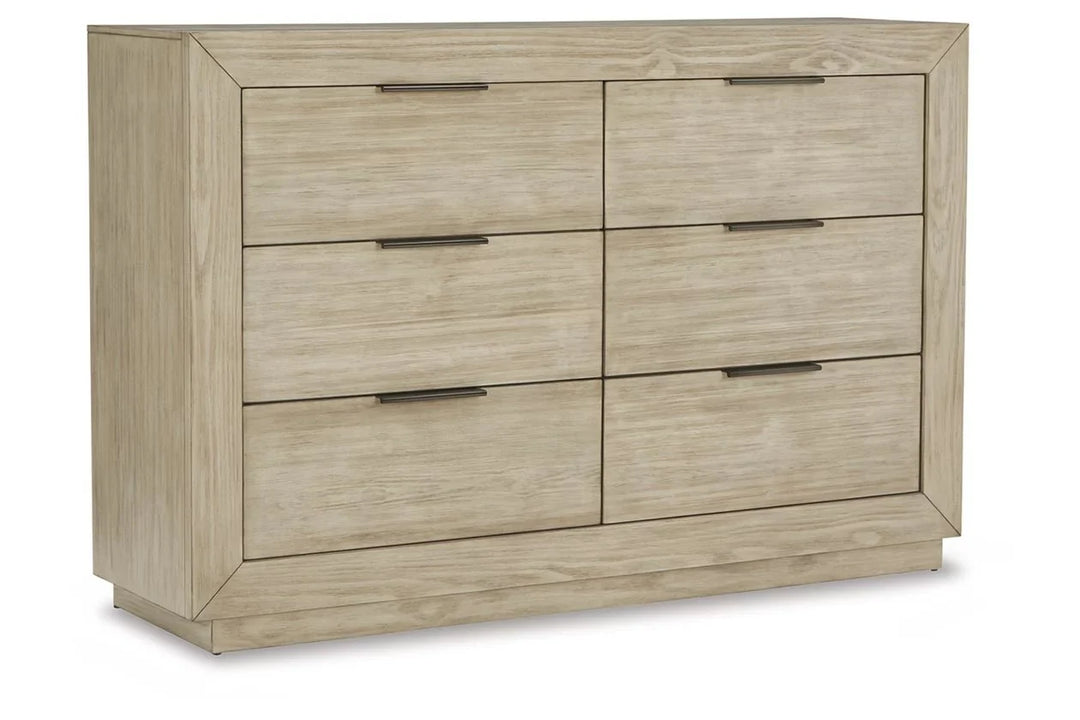 Hennington King Bedroom Set with SM1660CK Mattress Offer