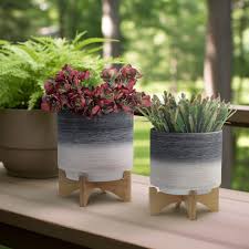 CERAMIC 11" PLANTER ON WOODEN STAND, GRAY