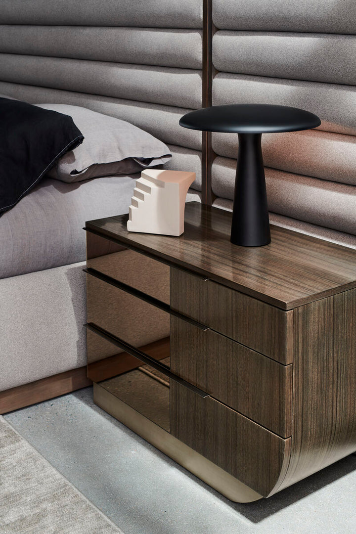 La Moda - Rf Nightstand