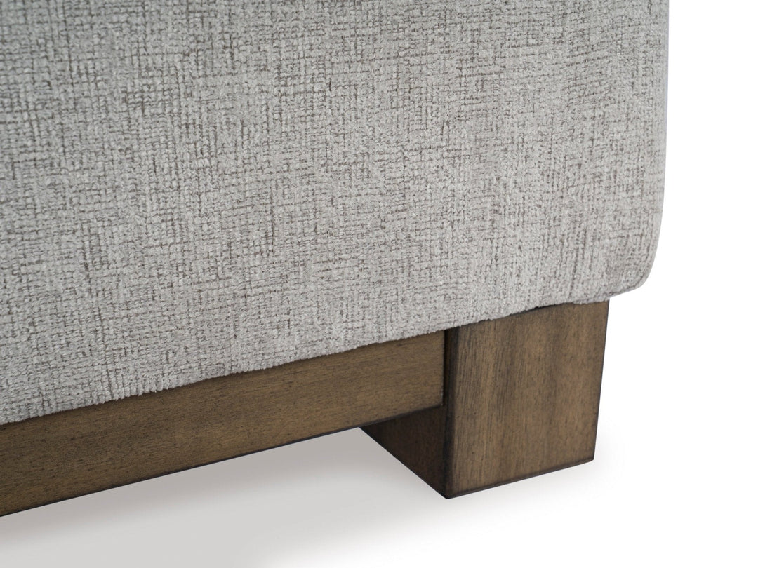 MarinaMae  Sofa Set