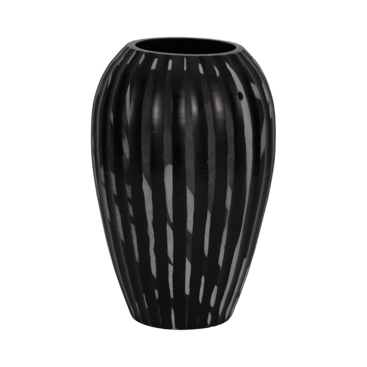 MINERVA BLACK AND WHITE GLASS VASE