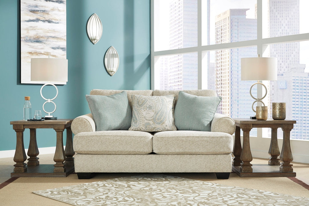 Monaghan Living Room-SET