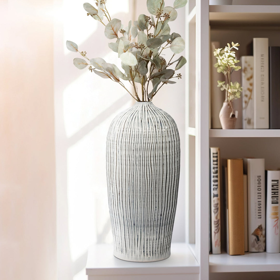 PERRYMAN VASE