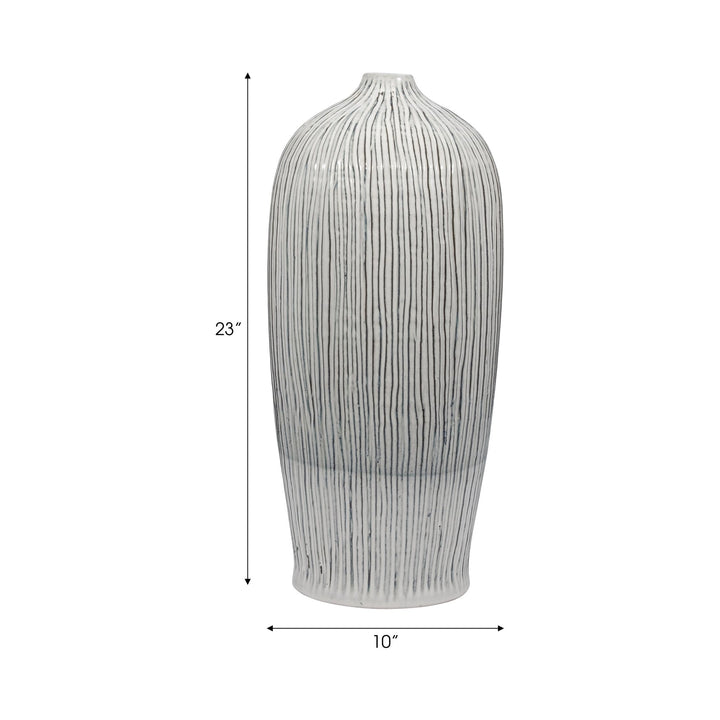 PERRYMAN VASE