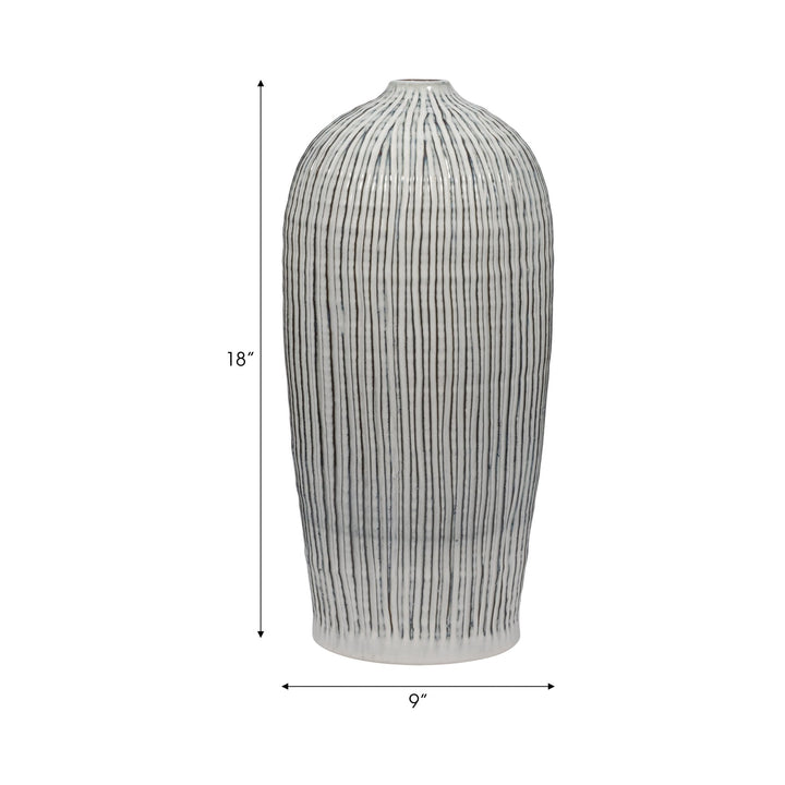 PERRYMAN VASE