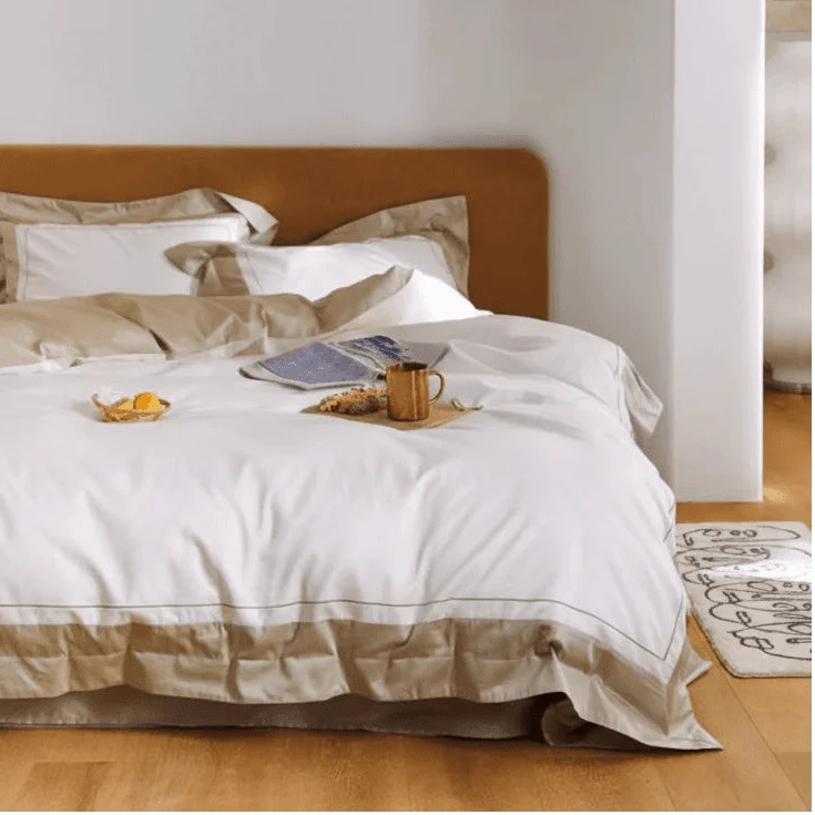 Printed Fabric White & Gold Accents Bedding Set-KING