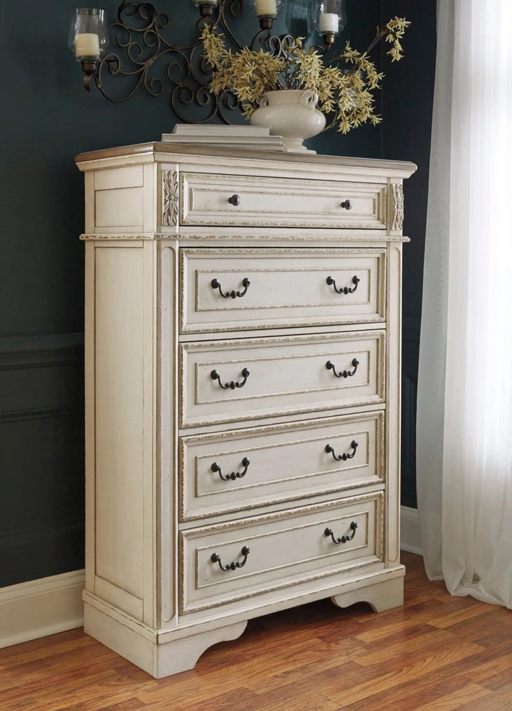 Realyn Bedroom King Set with Chest Offer