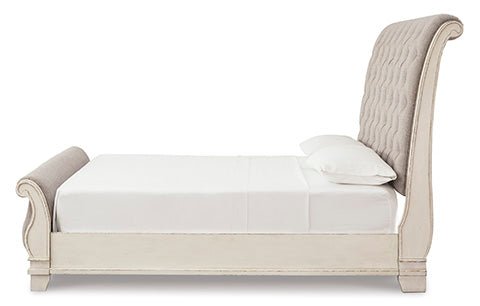Realyn Bedroom King Sleigh Set with Chest Offer