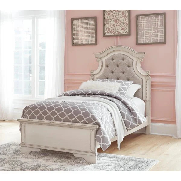 Realyn Twin Bed