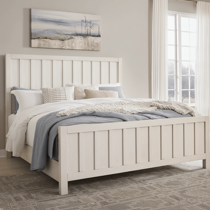 Shaybrock Queen Panel Bed