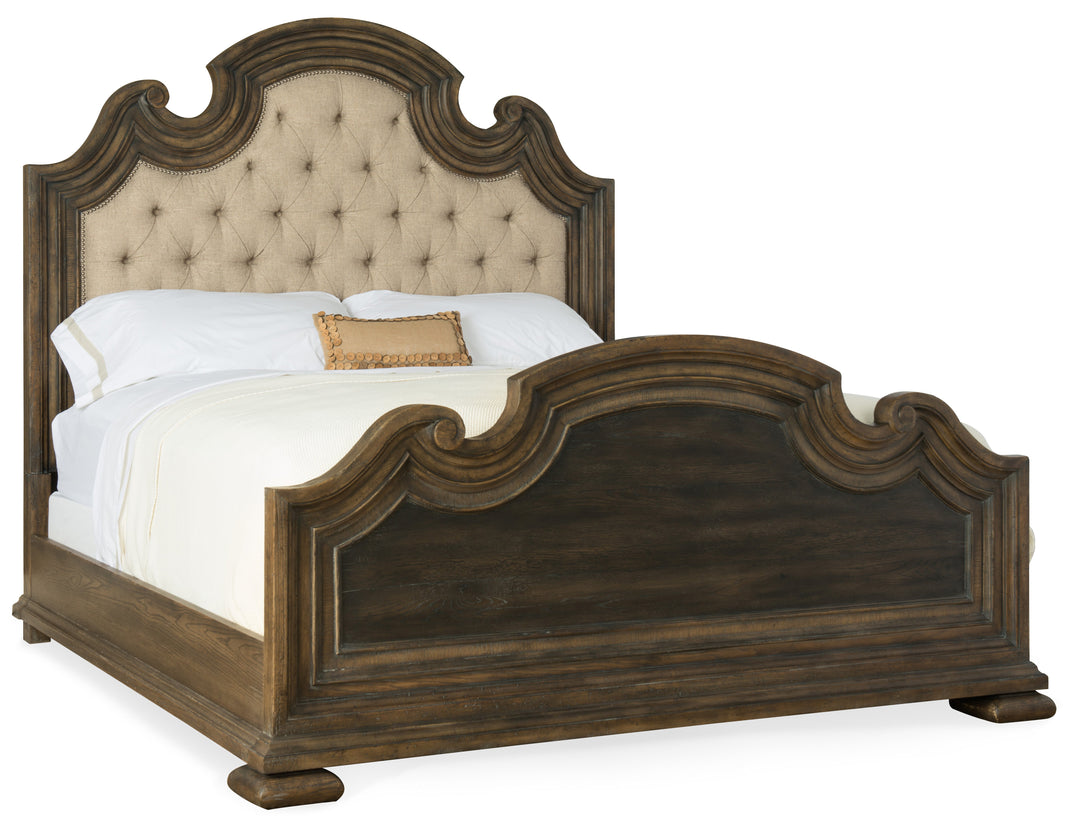 Fair Oaks King Upholstered Bed