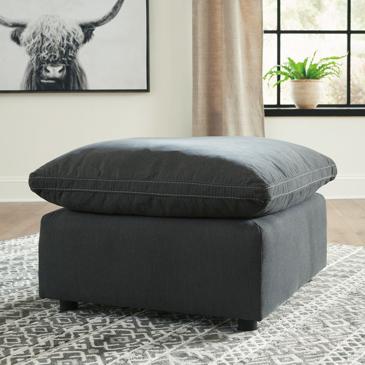 OVERSIZED ACCENT OTTOMAN (6621702062176)