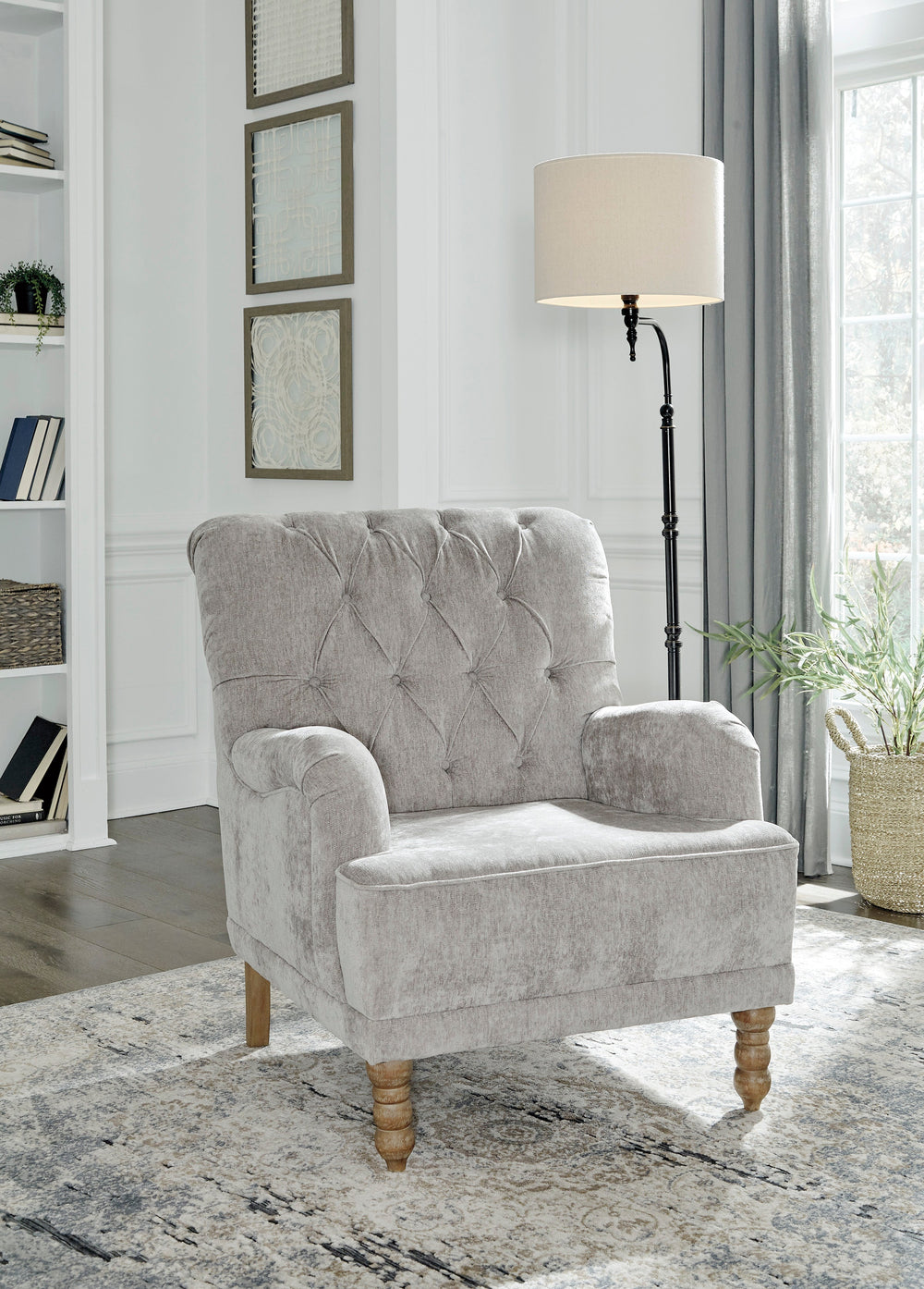 ACCENT CHAIR (6598906019936)