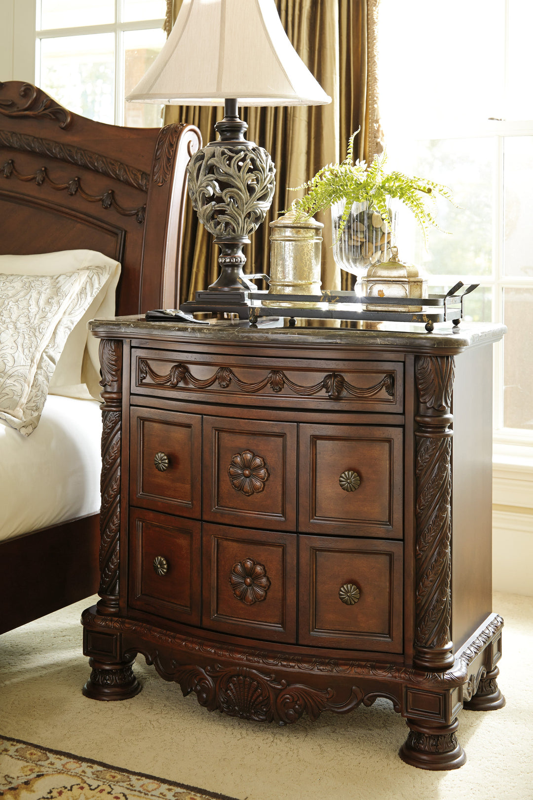 NIGHT STAND W/3-DRAWERS (6621736435808)