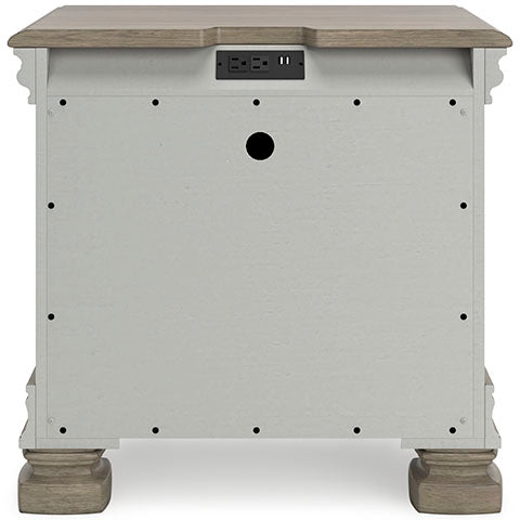 Lexorne Nightstand