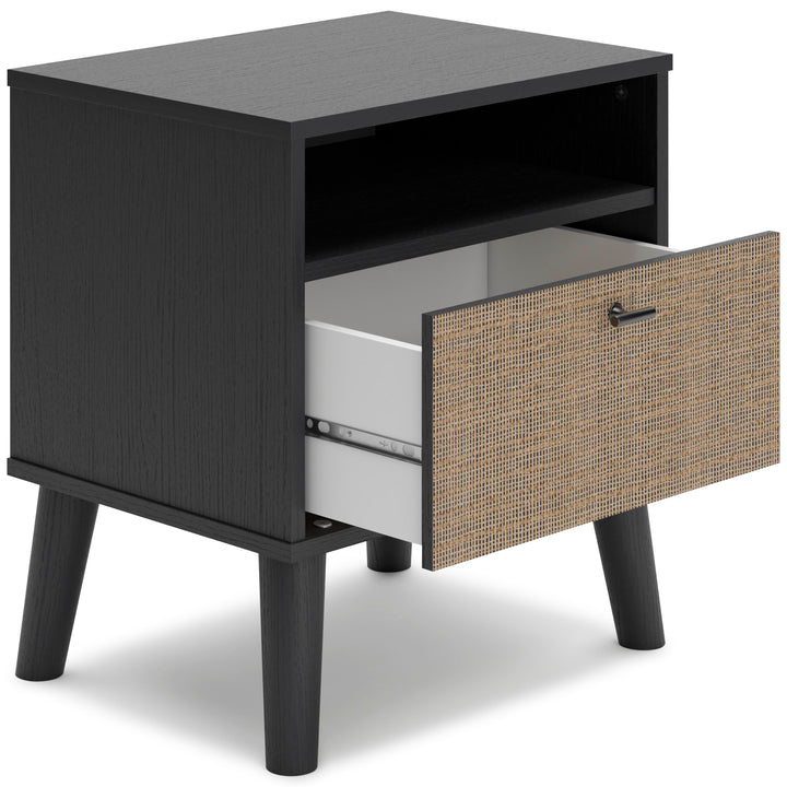 Charlang Nightstand (6646730948704)