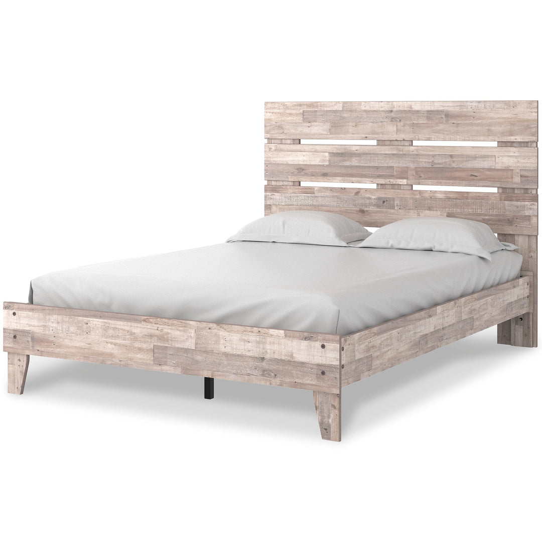 Neilsville Queen Panel Bed