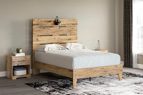 Larstin Full Panel Bedroom Set