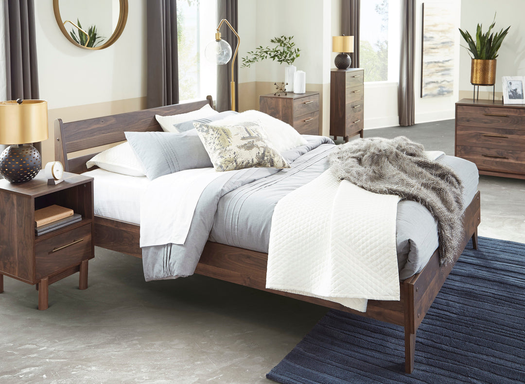 Calverson Queen Bed1