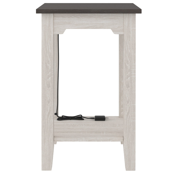 Dorrinson Chairside End Table (6639150596192)