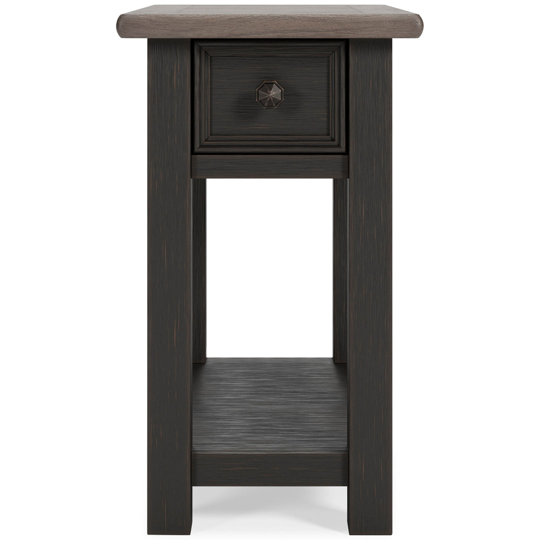 Tyler Creek Chairside End Table (6645106049120)