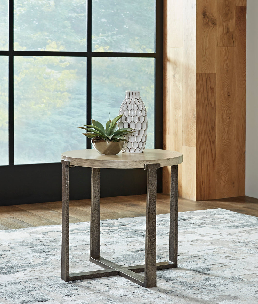 Dalenville End Table (6611188220000)